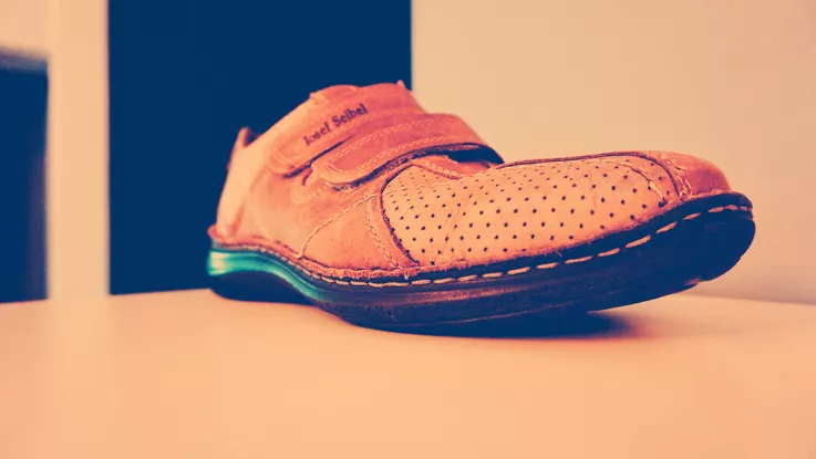 Outdoor-Schuh Damen braun mit Klettverschlüssen
